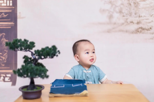章丘怀孕多久会小腹隆起
