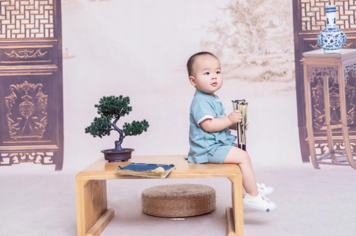 章丘宝宝散光怎么办